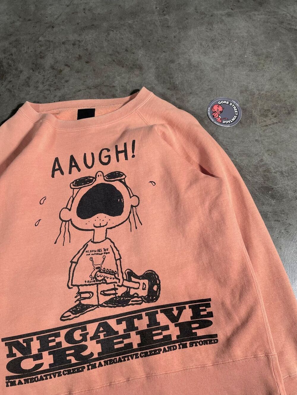 Y2K japanese streetwear Peanuts Snoopy Sweatshirt M 20x24